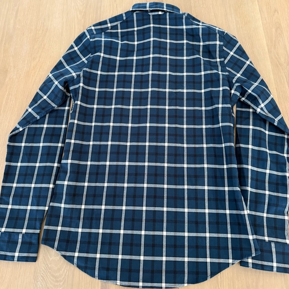 Fjäll Räven Button-Up Shirt - Picture 5 of 5